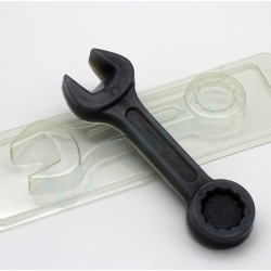 Ключ гаечный, форма для мыла пластиковая