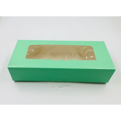 Коробка с окном зеленая 17*7*4 см