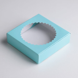 Подарочная коробка сборная с окном, голубой, 11,5 х 11,5 х 3 см