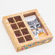 Коробка под 8 конфет + шоколад, с окном , Карнавал, 17,7 х 17,85 х 3,85 см